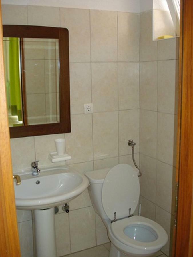 Tutini Dvori Appartement Primošten Buitenkant foto