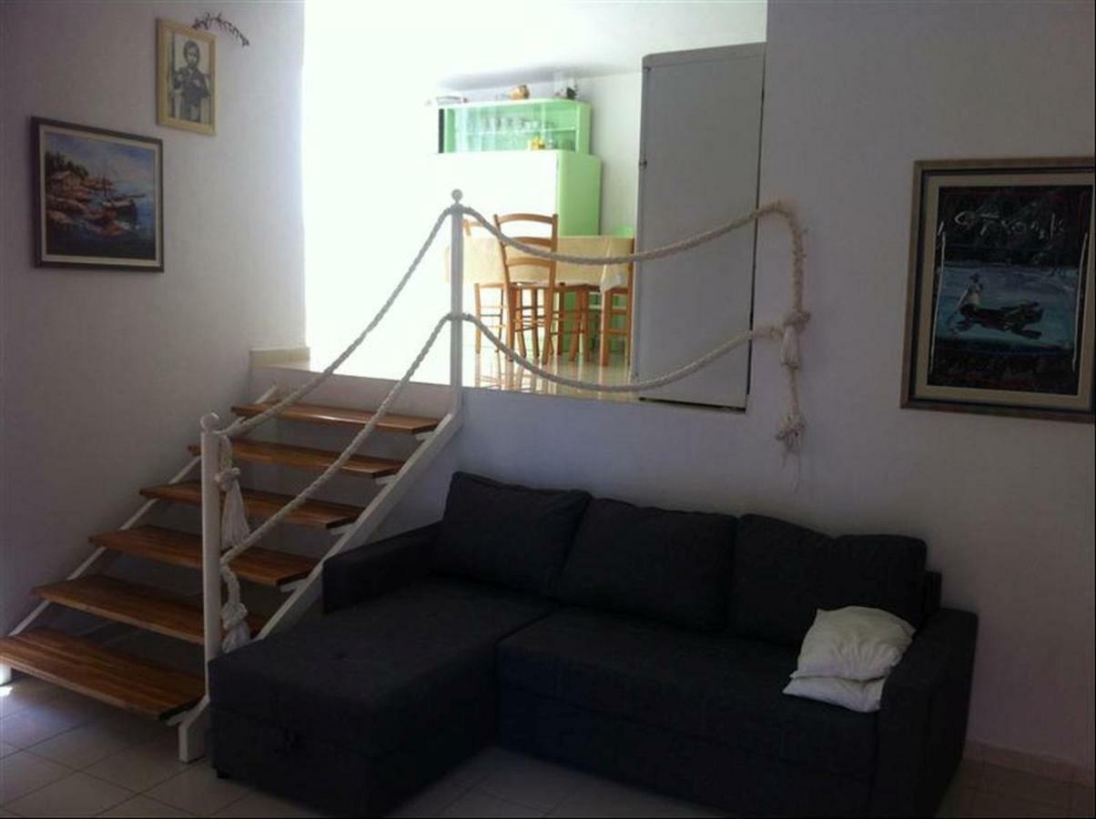 Tutini Dvori Appartement Primošten Buitenkant foto