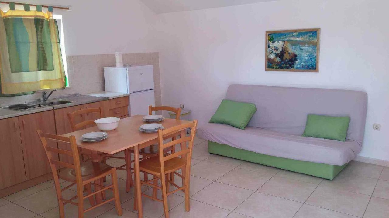 Tutini Dvori Appartement Primošten Buitenkant foto
